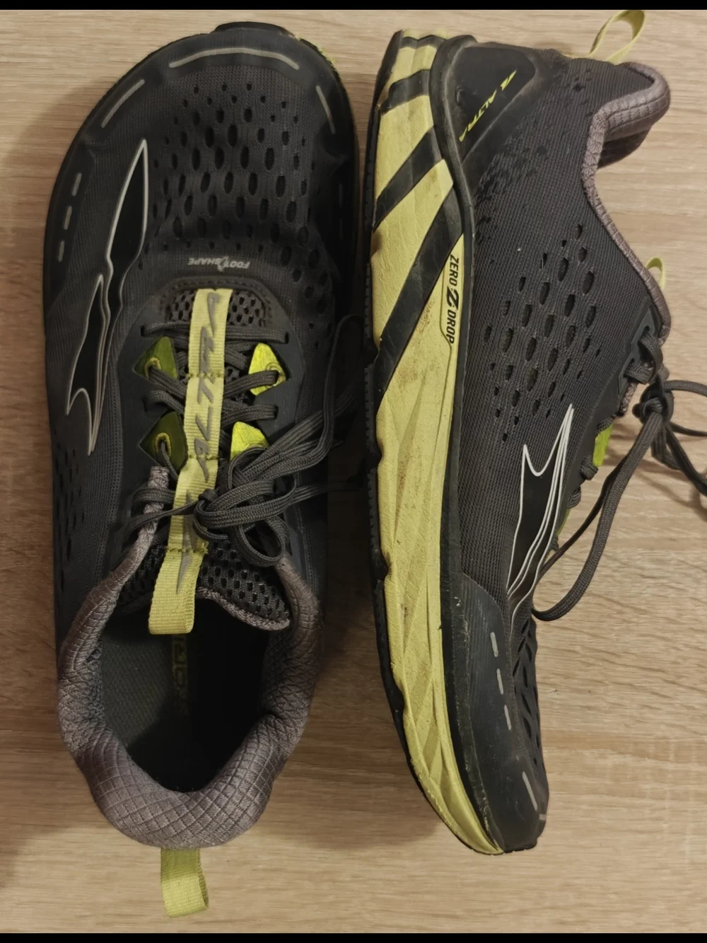 Altra Torin 4 Running Shoes A Gray Neon Yellow Men’s 9.5